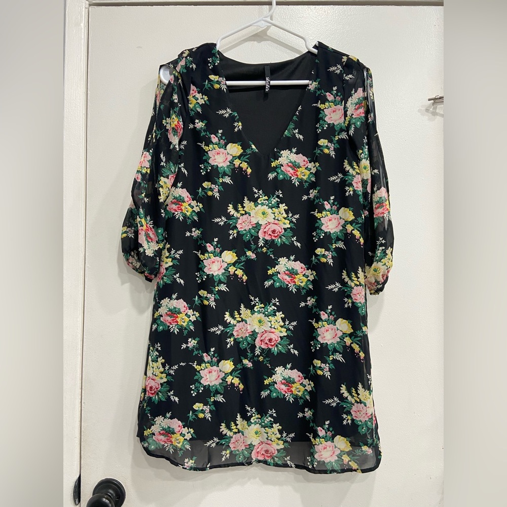 Lulus shift dress
